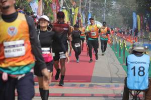 BIB: 
                            <button type="button" onclick="openModal(8247985)" class="btn btn-primary btn-sm float-right btn-popup" data-toggle="modal" data-target=".modal-high-quality">
                        <i class="fas fa-shopping-cart"></i> Add to Cart
                    </button>
                                            <button type="button" onclick="isThisMe(8247985, true)" class="btn btn-success btn-sm float-right btn-popup btn-isme hidden" data-toggle="tooltip" data-placement="bottom" title="นี่คือรูปของคุณใช่ไหม คลิกที่นี่เพื่อเอาเข้าอัลบั้ม">
                        <i class="fas fa-plus"></i> Add to album
                    </button>
                    <button type="button" onclick="isThisMe(8247985, false)" class="btn btn-warning btn-sm float-right btn-popup btn-isnotme hidden">
                        <i class="fas fa-ban"></i> Remove from album
                    </button>